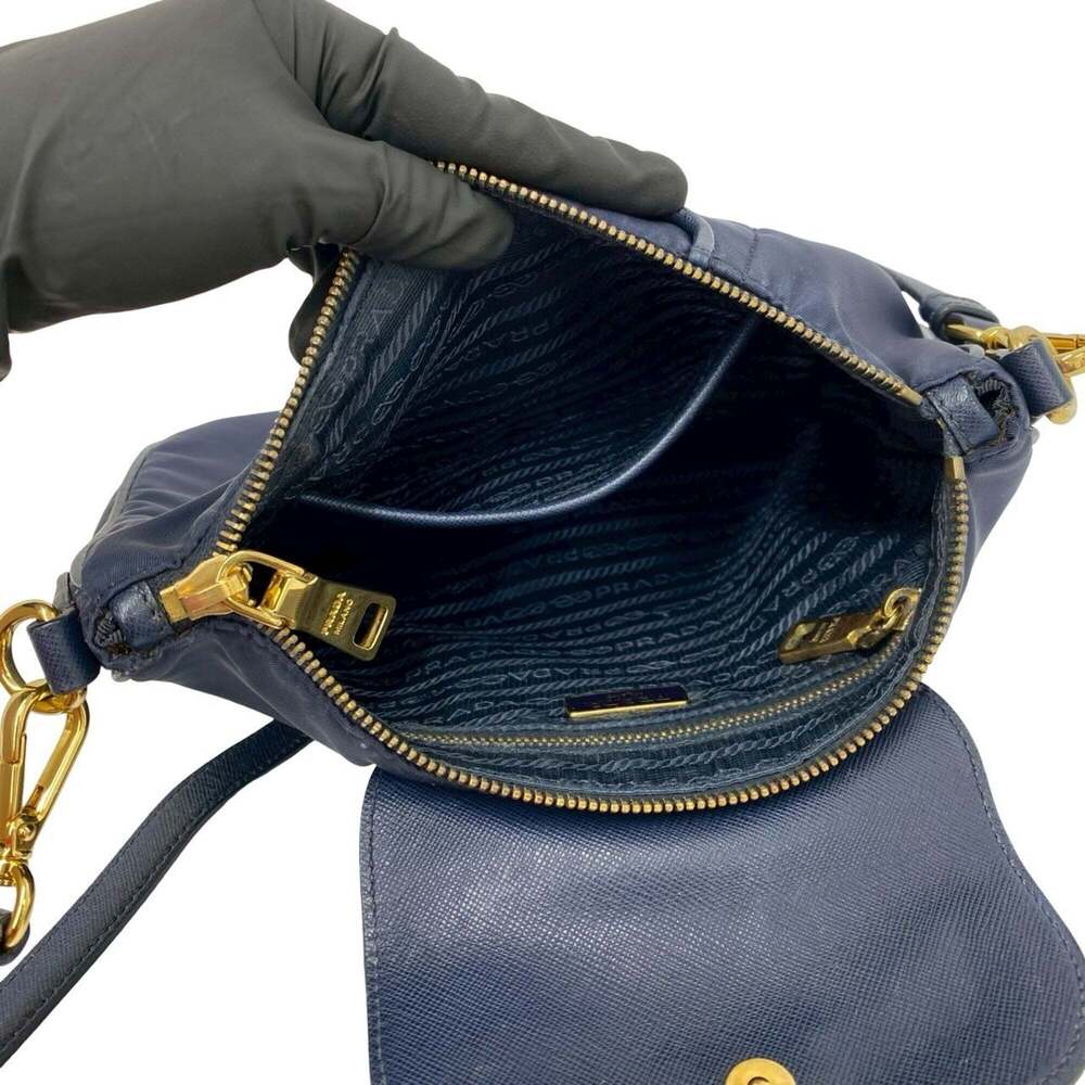 PRADA Blue Leather Saffiano Shoulder Bag - Picture 9 of 10